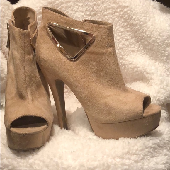 Open toe booties from bebe!!! - Picture 5 of 5